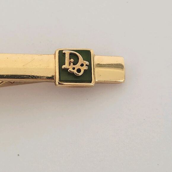 Christian Dior Tie Bar Clip Clasp Gold Tone 2in Logo Vintage Minimalistic - Picture 2 of 7